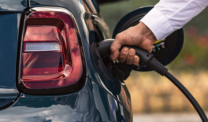 Ricarica veloce a corrente continua (85kW)