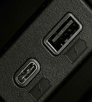 USB A+C NELLA CONSOLE CENTRALE